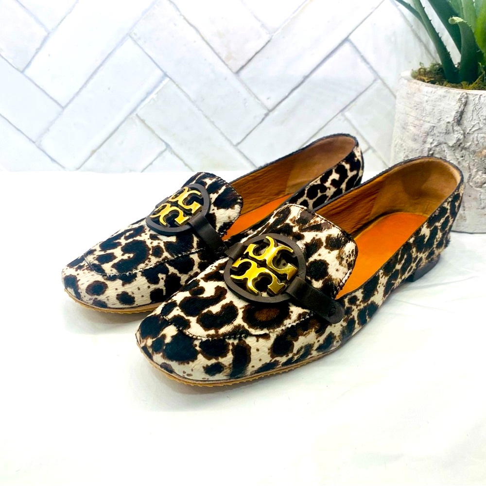 Tory Burch Black and Brown Leopard Print Loafers | Size 9